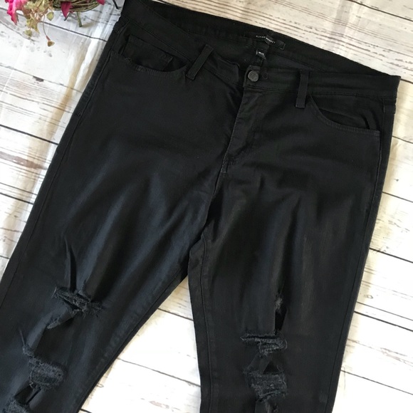 Sold Flying Monkey Mid Rise Skinny Stretch - Picture 5 of 8